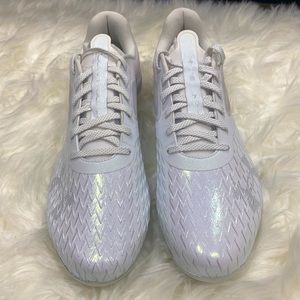 WHITE Under Armour Blur Lux Mens Cleats Size 11